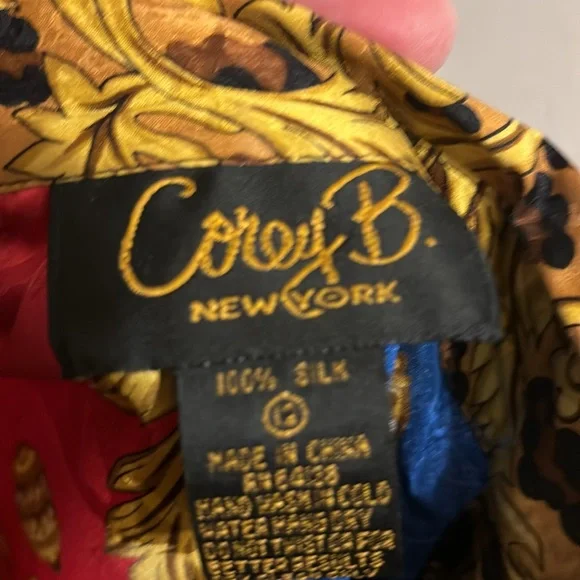 Vintage Silk Blouse - Picture 3 of 5